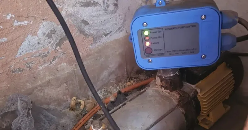 Grupo de presión doméstico con bomba eléctrica