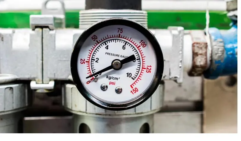 Medición de presión del agua antes de instalar filtro